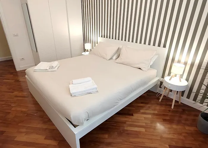 La Casa Di Elda - 2 - Metro B *